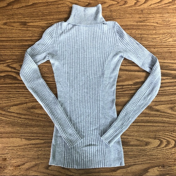 Express Sweaters - Express light gray Ribbed turtleneck XS